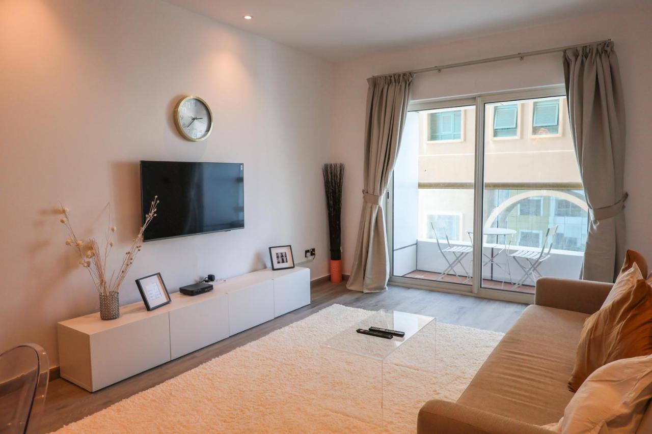 Deluxe 1 Bedroom Apartment - Elite Residence Dubai Marina - Sea View Dış mekan fotoğraf
