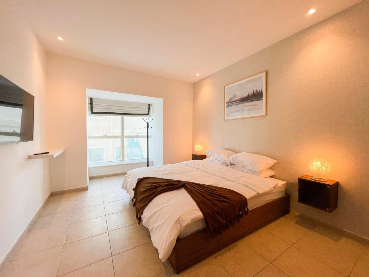 Deluxe 1 Bedroom Apartment - Elite Residence Dubai Marina - Sea View Dış mekan fotoğraf